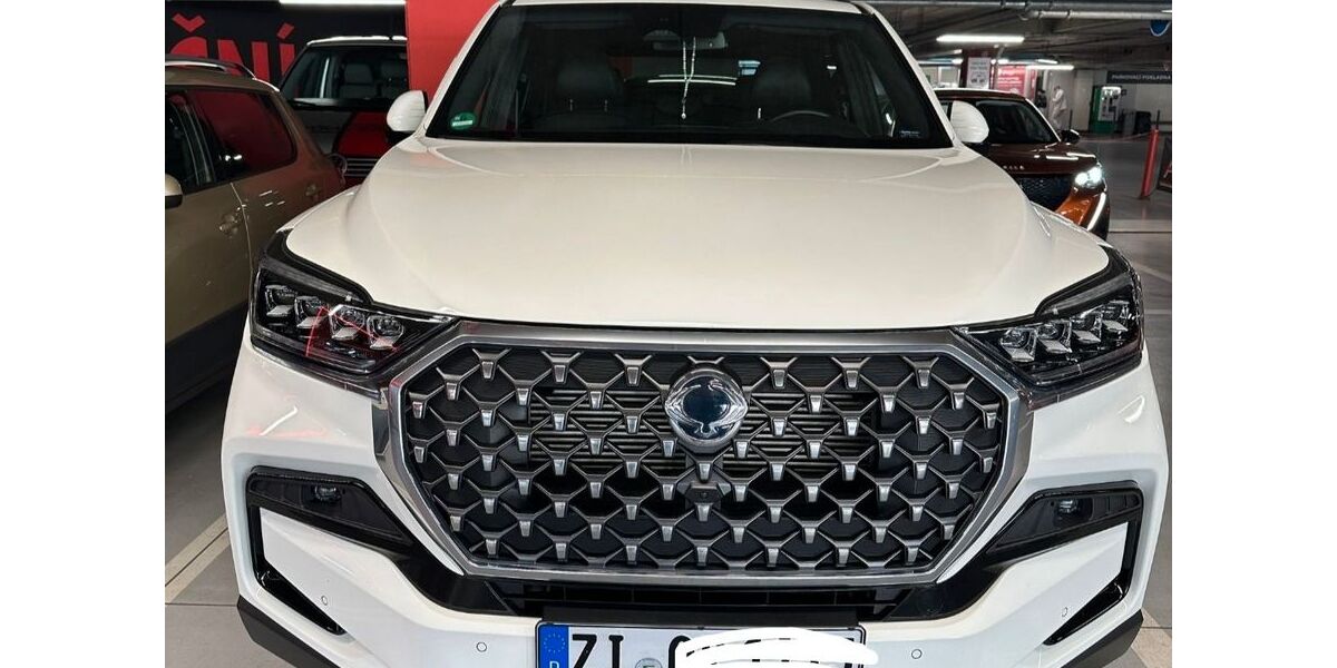 SsangYong REXTON 67.022 km 31.000 &euro; Zittau 02763