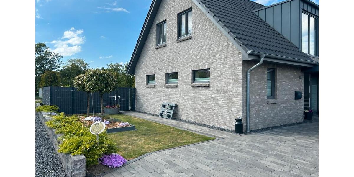 Einfamilienhaus Schafflund - 4 Zimmer, 180 m&sup2;, 629.000&euro; | Angebot:26593397