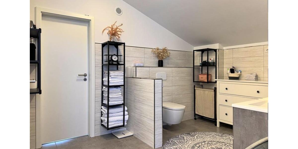 Einfamilienhaus Großefehn - 5 Zimmer, 144 m&sup2;, 1.750&euro; | Angebot:26301073