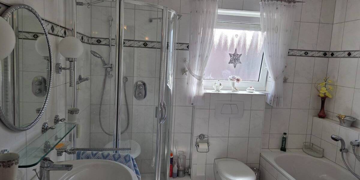 Etagenwohnung Ilvesheim - 5 Zimmer, 120 m&sup2;, 1.400&euro; | Angebot:26410146
