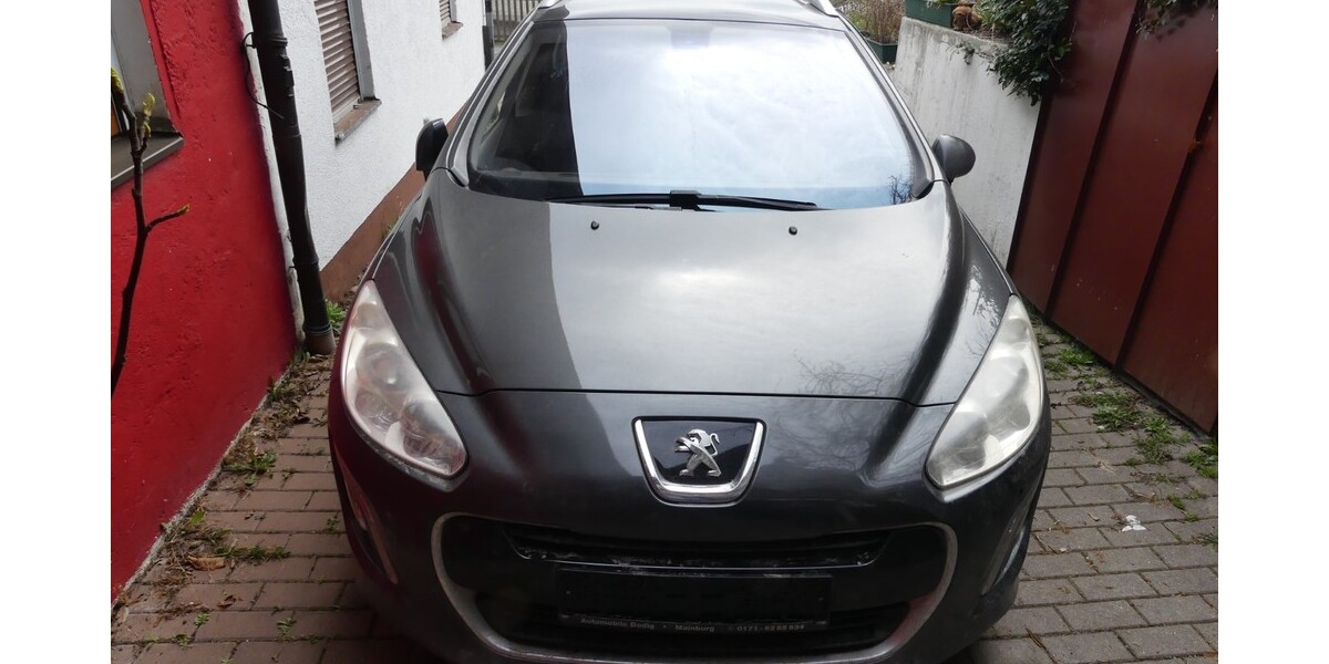 Peugeot 308 217.732 km 2.500 &euro; Nandlstadt 85405