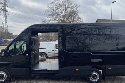 IVECO Andere 150.000 km 19.635 &euro; Berlin 12681