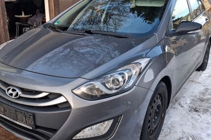 Hyundai i30 224.000 km 4.500 € Chemnitz 09120
