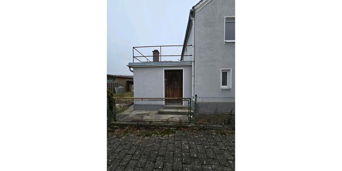 Mehrfamilienhaus, Wohnhaus Donauwörth - 7 Zimmer, 150 m&sup2;, 150.000&euro; | Angebot:26216017