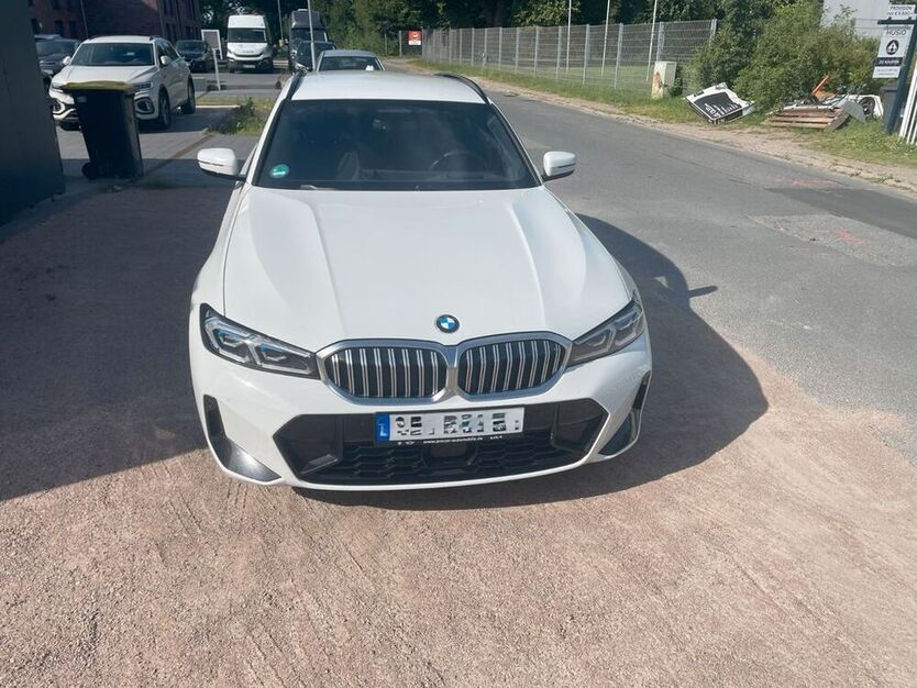 320