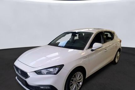 Seat Leon 158.849 km 13.810 &euro; Nabburg 92507