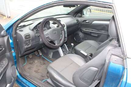 Opel Tigra 93.000 km 3.990 &euro; Hofheim 65719