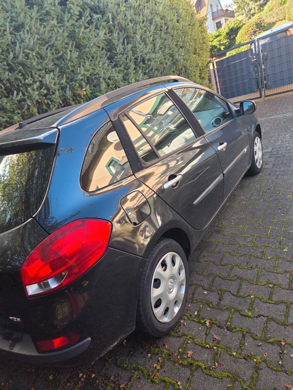 Renault Clio 157.733 km 3.100 € Hoppstädten-Weiersbach 55768