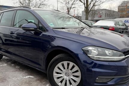 VW Golf 186.000 km 8.490 &euro; Bad Saarow 15526