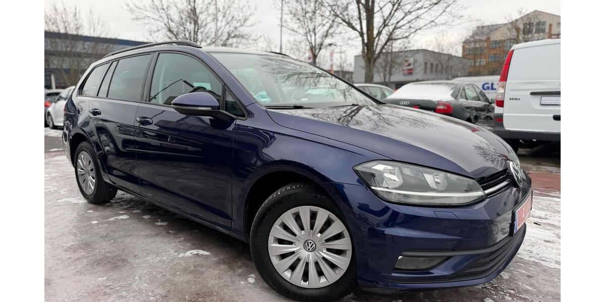 VW Golf 186.000 km 8.490 &euro; Bad Saarow 15526
