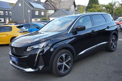 Peugeot 5008 21.700 km 30.990 &euro; Burbach 57299