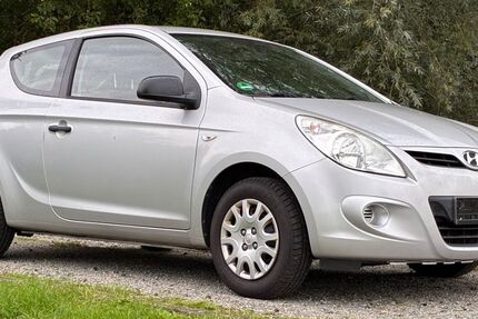 Hyundai i20 110.000 km 2.390 &euro; Bremen 28197