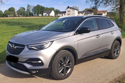Opel Grandland (X) 85.833 km 15.299 &euro; Salgen 87775