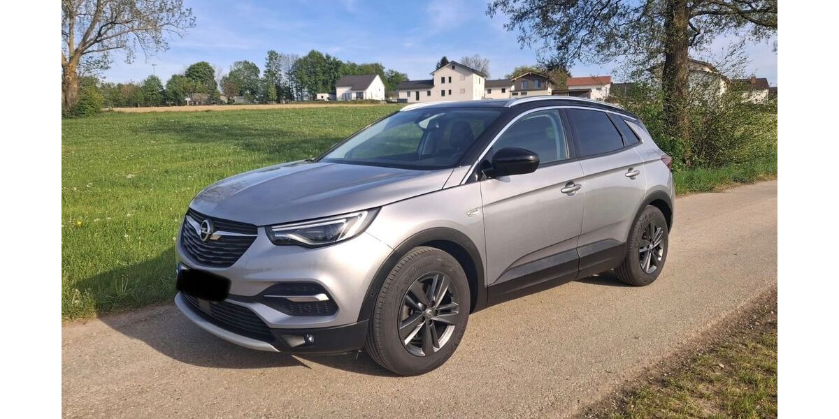 Opel Grandland (X) 85.833 km 15.299 &euro; Salgen 87775
