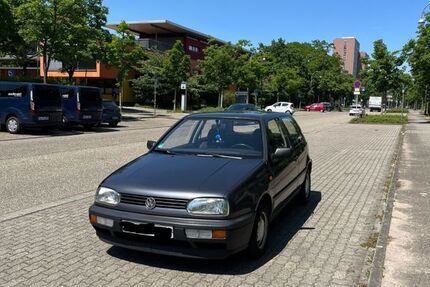 VW Golf 117.000 km 2.999 &euro; Karlsruher 76137