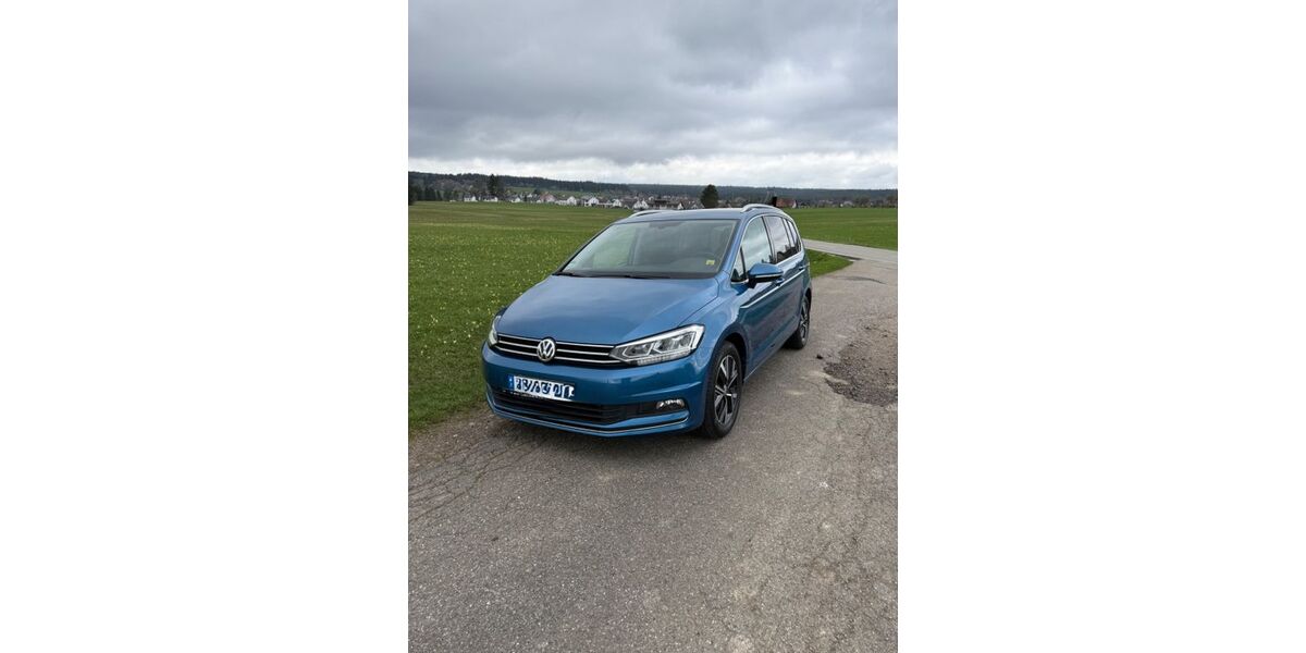 VW Touran 145.000 km 17.000 &euro; Friedenweiler 79877