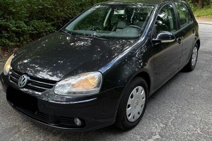 VW Golf 153.501 km 3.300 € Büdelsdorf 24782
