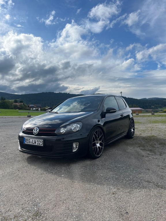 VW Golf 261.000 km 8.499 € Kollnburg 94262