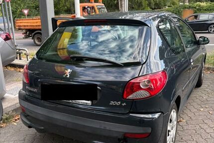 Peugeot 206 187.148 km 2.000 &euro; Wiesbaden 65201