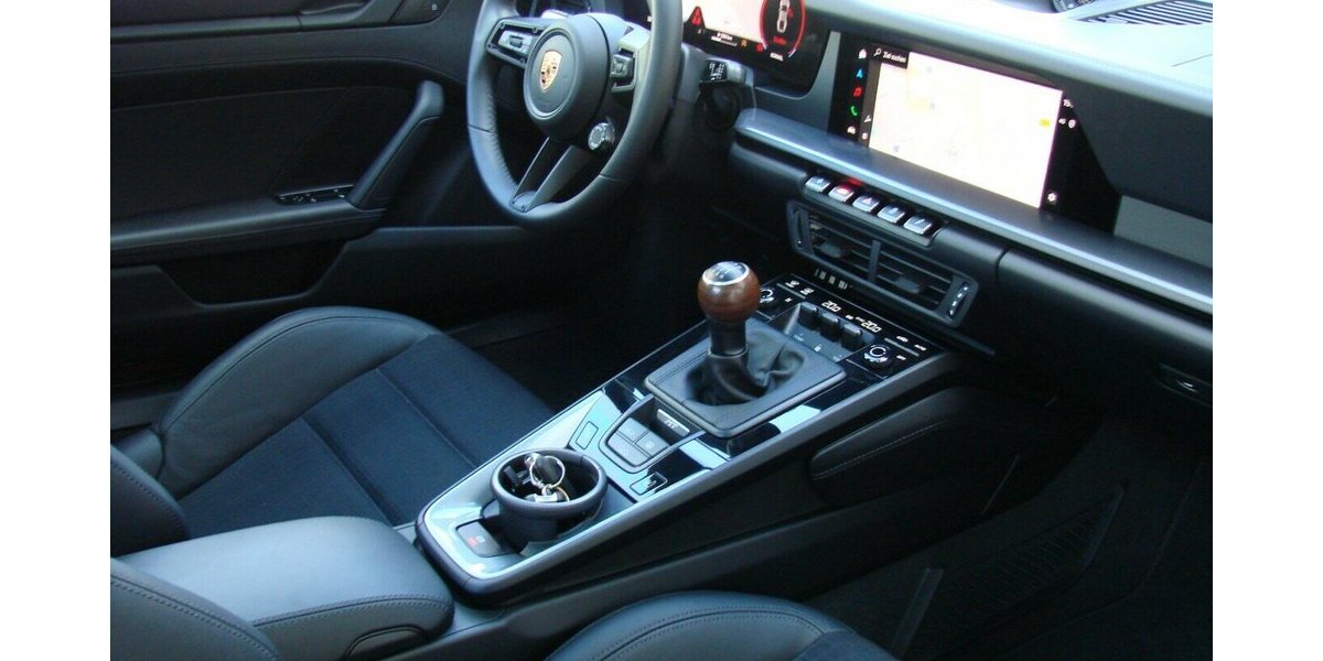 Porsche 992 .2 Carrera T Sport-Design Matrix Pano 360º BOS 8.426 km 129.980 &euro; Falkensee 14612