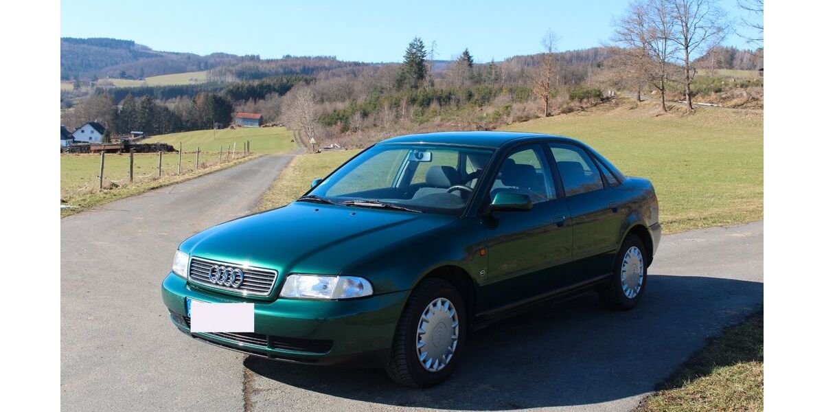 Audi A4 132.923 km 4.600 &euro; Bad Laasphe 57334
