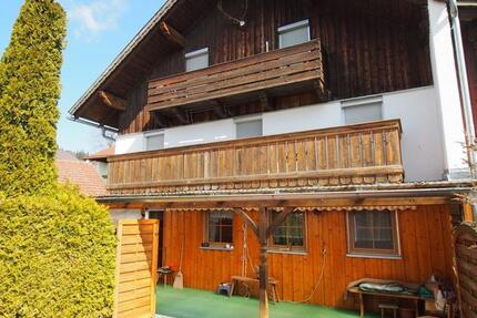 Haus Haibach - 8 Zimmer, 260 m&sup2;, 1.300&euro; | Angebot:26266108