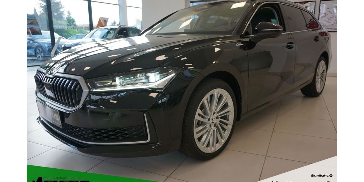 Skoda Superb 8.300 km 48.750 &euro; Waldshut-Tiengen 79761