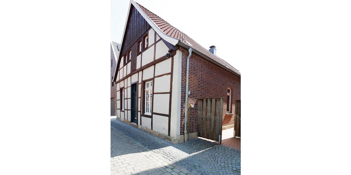 Einfamilienhaus Telgte - 9 Zimmer, 213 m&sup2;, 950.000&euro; | Angebot:24688493
