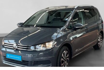 VW Touran 45.134 km 29.960 &euro; Lüneburg 21337