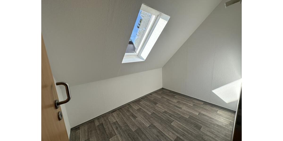 Einfamilienhaus Nienburg (Weser) - 4 Zimmer, 113 m&sup2;, 950&euro; | Angebot:25280054