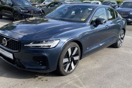 Volvo S60 22.950 km 43.990 € Neutraubling 93073