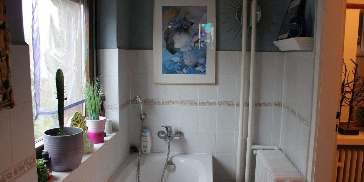 Mehrfamilienhaus, Wohnhaus Weißenfels - 3 Zimmer, 80 m&sup2;, 160.000&euro; | Angebot:25796932