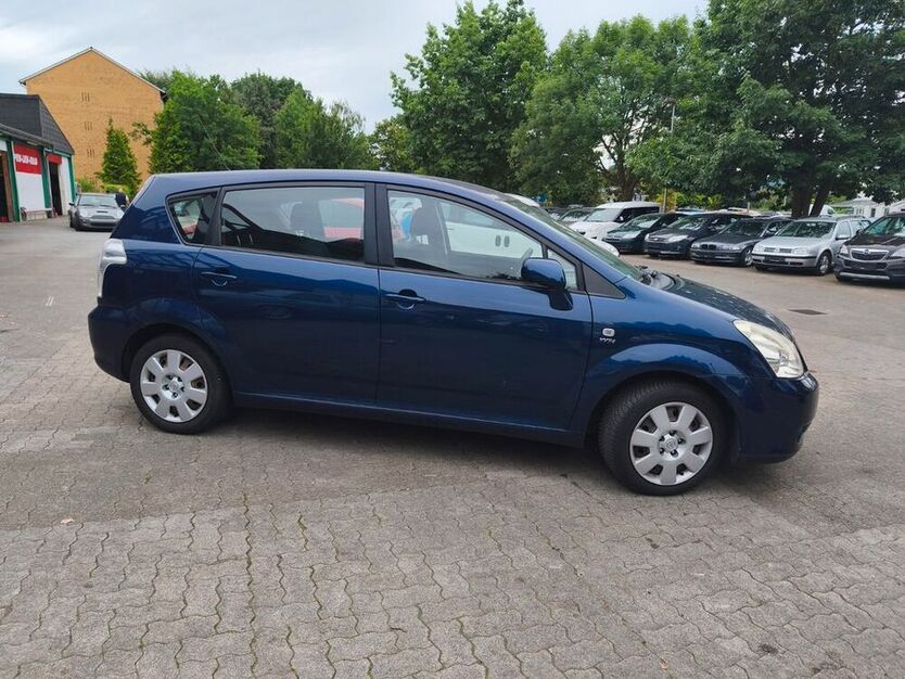 Corolla Verso