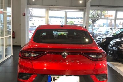 Renault Arkana 59.999 km 17.900 &euro; Frankfurt 60314