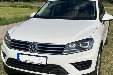 VW Touareg 236.000 km 13.700 &euro; Bodenwöhr 92439