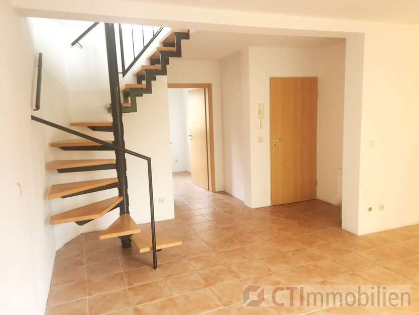 Wohnung zum Kaufen in Oberhausen Sterkrade-Mitte 165.000 € 75 m² 2 zimmer