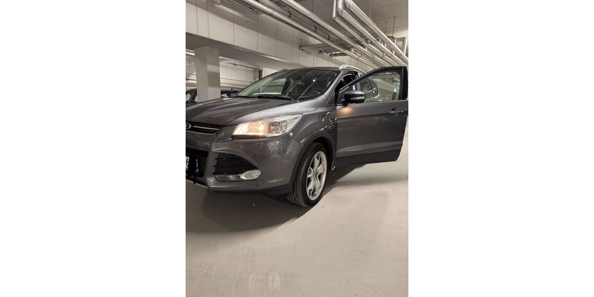 Ford Kuga 63.000 km 12.850 &euro; Mainz 55130