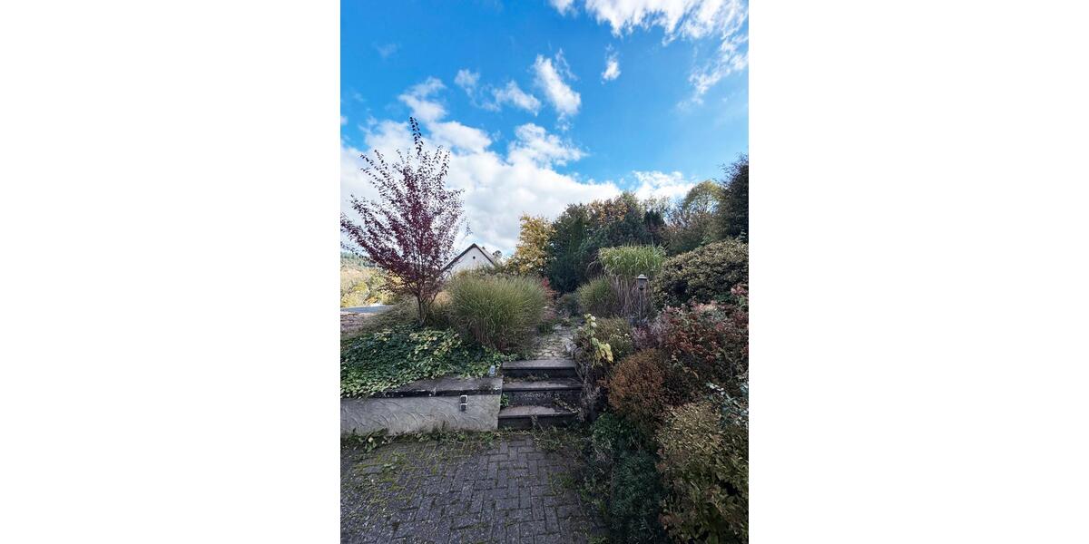 Einfamilienhaus Jünkerath - 7 Zimmer, 130 m&sup2;, 195.000&euro; | Angebot:25980022