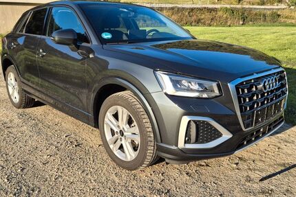 Audi Q2 12.500 km 26.500 &euro; HAUSHAM 83734