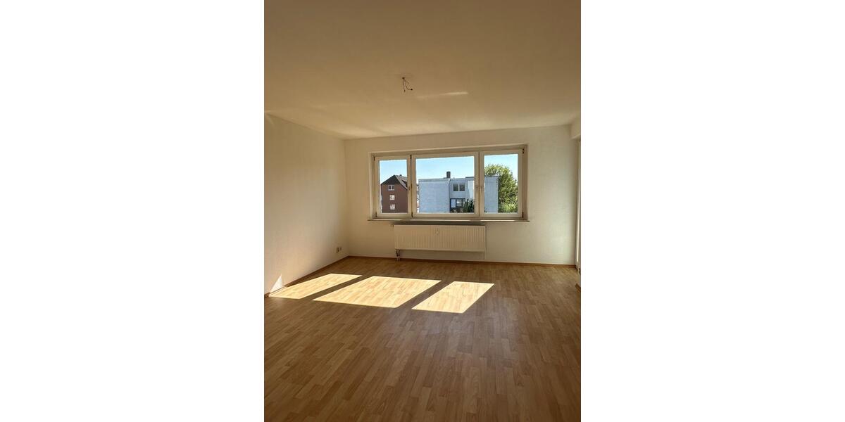 Etagenwohnung Bad Münder am Deister - 3 Zimmer, 72 m&sup2;, 600&euro; | Angebot:26287436