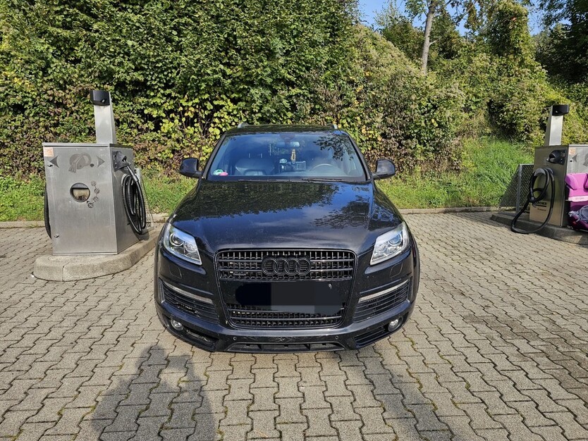 Audi Q7 262.000 km 14.500 € Heubach 73540