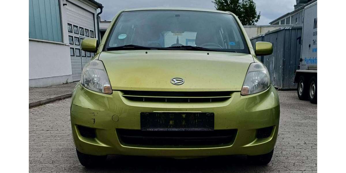 Daihatsu Sirion 183.500 km 1.750 &euro; Eching 85386