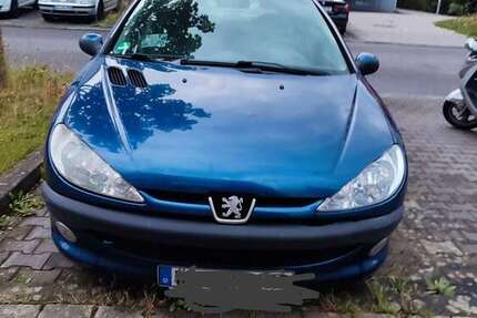 Peugeot 206 196.000 km 899 € Wiesbaden 65185