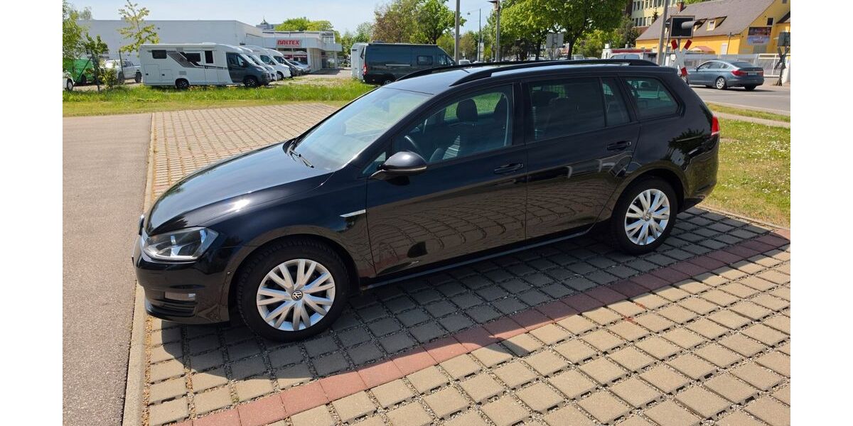 VW Golf 192.000 km 7.200 &euro; Augsburg 86153