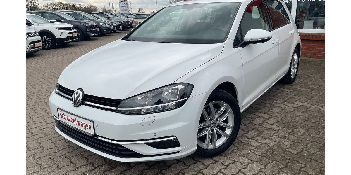 VW Golf 32.161 km 16.995 &euro; Boizenburg 19258