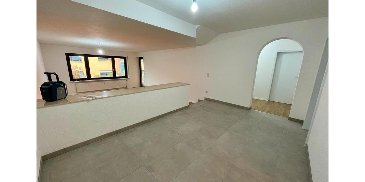 Frisch renovierte 3-Zimmerwohnung nahe Universitätsklinikum 3 zimmer