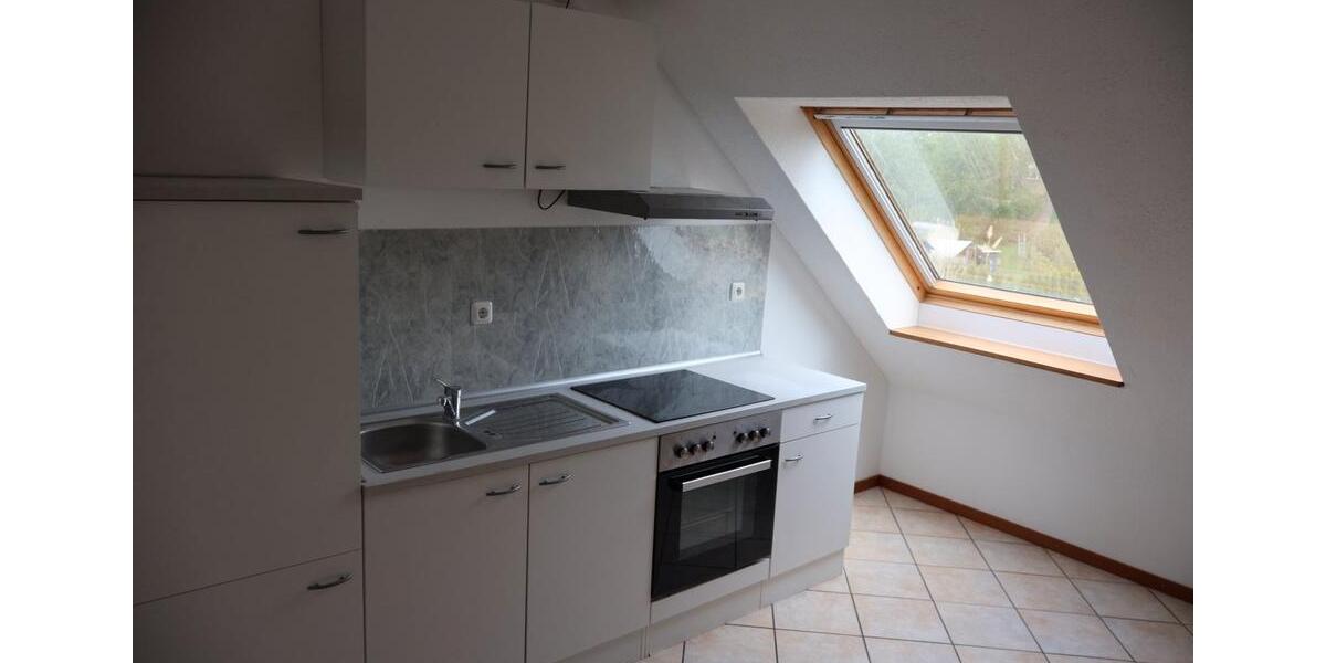 Dachgeschoßwohnung Elsfleth - 2.5 Zimmer, 75 m&sup2;, 630&euro; | Angebot:26412426
