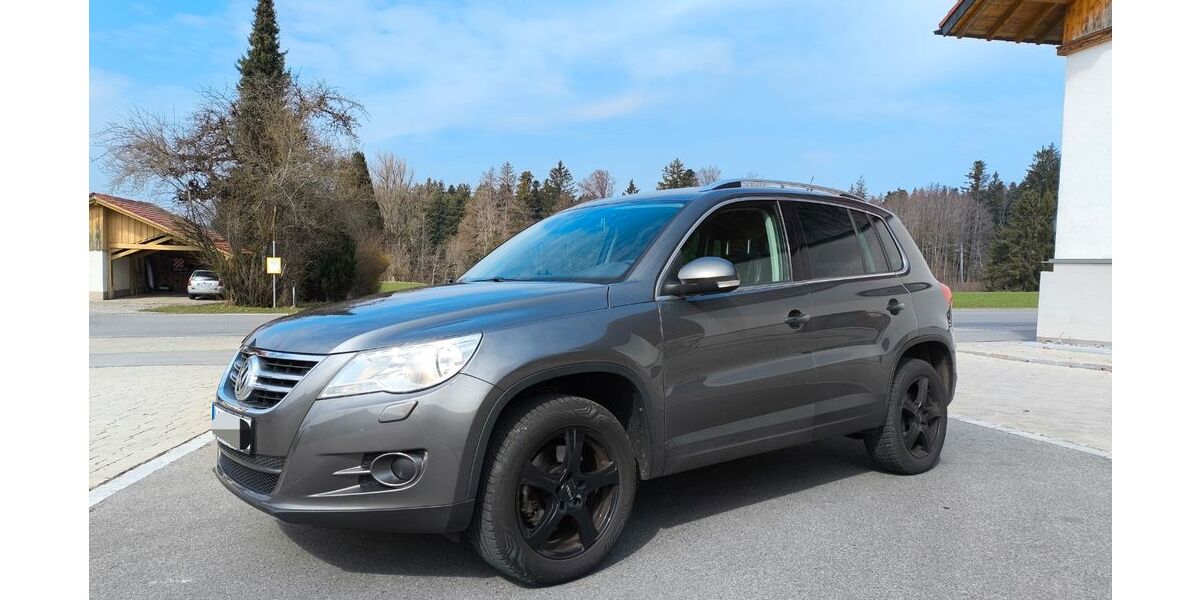 VW Tiguan 216.400 km 7.399 &euro; Röthenbach 88167