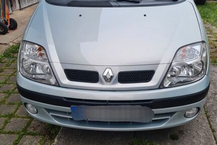 Renault Megane 155.200 km 650 € Edling 83533