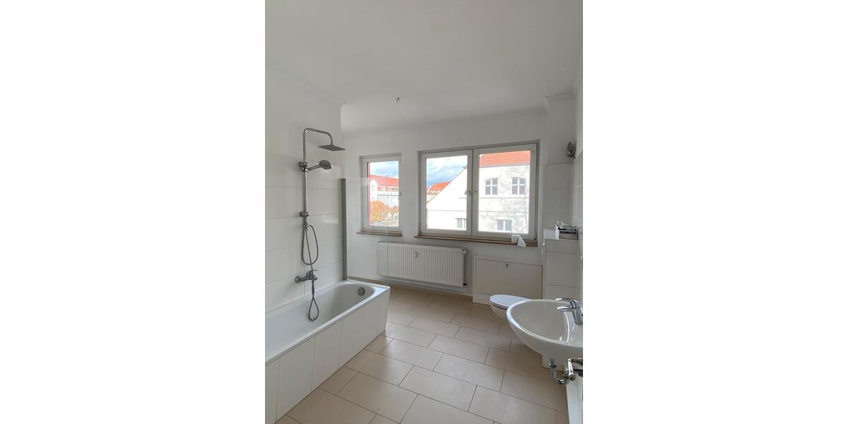 Etagenwohnung Oranienburg - 3 Zimmer, 88 m&sup2;, 1.099&euro; | Angebot:26399737